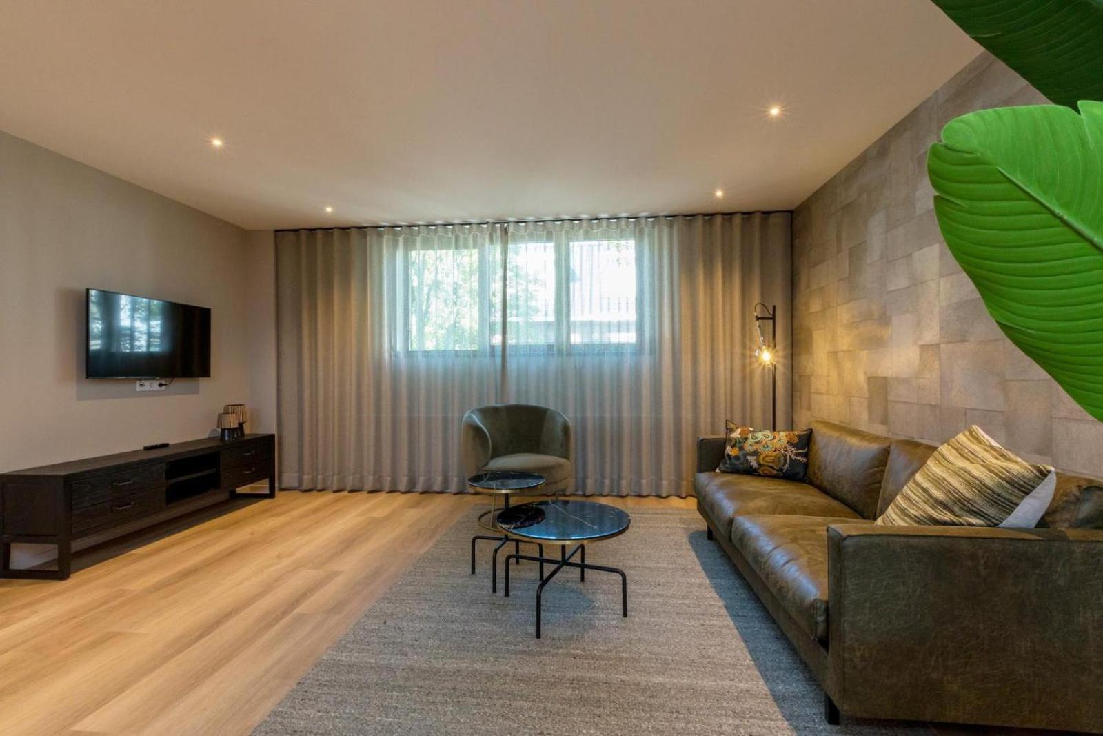 Luxe Appartement - Ooststraat 8A | 돔브르흐 외부 사진